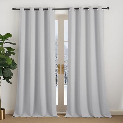 NICETOWN Thermovorhang Kälteschutz Verdunklungsvorhänge mit Ösen Hellgrau, H240 x B140 cm, 2er Set, Sonnenschutz Vorhang, Thermovorhänge gegen kälte und hitze, Gardinen Wohnzimmer Modern NICETOWN Thermovorhang Kälteschutz Verdunklungsvorhänge mit Ösen Hellgrau, H240 x B140 cm, 2er Set, Sonnenschutz Vorhang, Thermovorhänge gegen kälte und hitze, Gardinen Wohnzimmer Modern