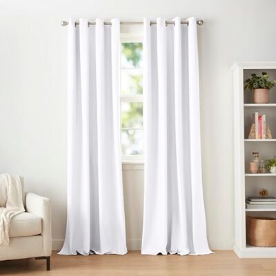 Amazon Verdunkelungsvorhänge im Set, mit Ösen, 2 Stück, 132 x 244 cm, Weiß, 2 Paneele pro Set (1 Set) Amazon Verdunkelungsvorhänge im Set, mit Ösen, 2 Stück, 132 x 244 cm, Weiß, 2 Paneele pro Set (1 Set)