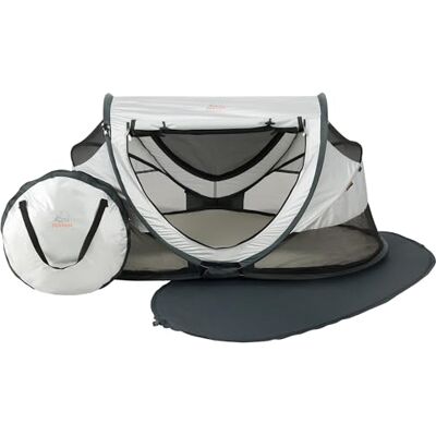 Deryan Baby & Kinder Reisebett mit Matratze ab Geburt bis 4,5 Jahre, Pop Up Kleinkindbett Babyzelt in 2 Sekunden aufgestellt, inkl. Moskitonetz & Reisetasche, Schnell & Kompakt Faltbar, Silber Deryan Baby & Kinder Reisebett mit Matratze ab Geburt bis 4,5 Jahre, Pop Up Kleinkindbett Babyzelt in 2 Sekunden aufgestellt, inkl. Moskitonetz & Reisetasche, Schnell & Kompakt Faltbar, Silber