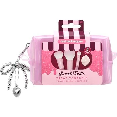 REAL TECHNIQUES Sweet Tooth Treat Yourself Travel Brush & Puff 5 Piece Set, Mini Makeup Brush Set with Powder Puff, Travel Makeup Brushes for Foundation, Concealer, Blush & Powder, Cruelty-Free REAL TECHNIQUES Sweet Tooth Treat Yourself Travel Brush & Puff 5 Piece Set, Mini Makeup Brush Set with Powder Puff, Travel Makeup Brushes for Foundation, Concealer, Blush & Powder, Cruelty-Free