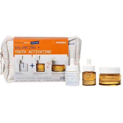 KORRES BLACK PINE PRIMUS Frühzeitiges Anti-Aging – Expert Trio Set, ab 30, Vorteilsset mit Creme 40ml, Booster 15ml & SMART YOGHURT™ Serum 15ml für intensiv hydratisierte, jugendlich strahlende Haut KORRES BLACK PINE PRIMUS Frühzeitiges Anti-Aging – Expert Trio Set, ab 30, Vorteilsset mit Creme 40ml, Booster 15ml & SMART YOGHURT™ Serum 15ml für intensiv hydratisierte, jugendlich strahlende Haut