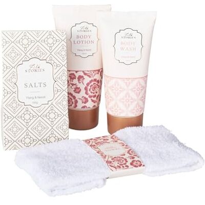 WELL HOME MOBILIARIO & DECORACIÓN 4-teiliges Badeset: Handtuch, Duschgel 100 ml, Körperlotion 100 ml und Badesalz 100 g WELL HOME MOBILIARIO & DECORACIÓN 4-teiliges Badeset: Handtuch, Duschgel 100 ml, Körperlotion 100 ml und Badesalz 100 g