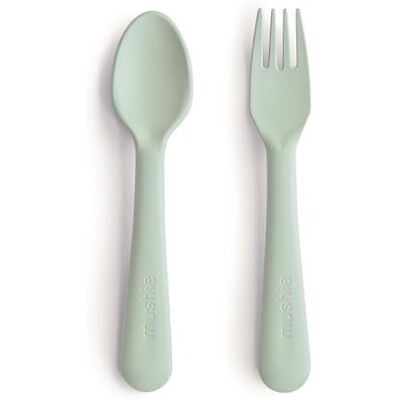 mushie Besteckset mit Gabel & Löffel für Kinder Wiederverwendbar Besteckset Hergestellt in Dänemark BPA-Frei Sichere, Hochwertige & Langlebige Erstausstattung (Sage) mushie Besteckset mit Gabel & Löffel für Kinder Wiederverwendbar Besteckset Hergestellt in Dänemark BPA-Frei Sichere, Hochwertige & Langlebige Erstausstattung (Sage)