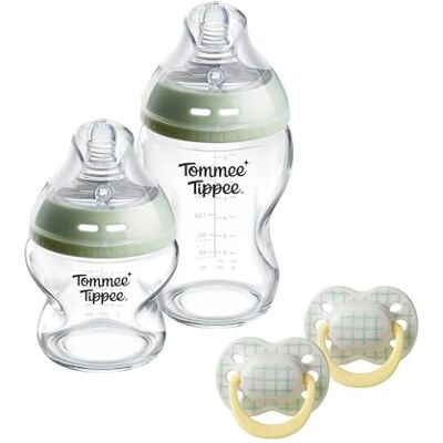 Tommee Tippee Natural Start Geschenkset aus Glas für Neugeborene 150-ml-und 250-ml-Anti-Kolik-Babyflaschen mit Besonders langsamer und Langsamsauger und 2x Ultimate Fit Schnuller, selbststerilisierend Tommee Tippee Natural Start Geschenkset aus Glas für Neugeborene 150-ml-und 250-ml-Anti-Kolik-Babyflaschen mit Besonders langsamer und Langsamsauger und 2x Ultimate Fit Schnuller, selbststerilisierend