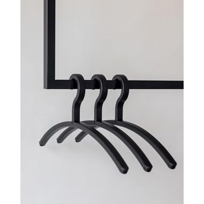M Metallbude Metallbude Kleiderbügel FAY 3er Set Schwarz Bügel Kunststoff Modernes & Platzsparendes Design Leichtes Material 46 cm M Metallbude Metallbude Kleiderbügel FAY 3er Set Schwarz Bügel Kunststoff Modernes & Platzsparendes Design Leichtes Material 46 cm
