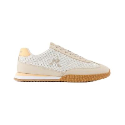 Le Coq Sportif Veloce – Veloce Nubukleder Laufschuh Retro – Fußball-inspirierte Gummisohle – Nubukleder Synthetik – Herren – Größe 36 EU – Turtle DoveUnisex Le Coq Sportif Veloce – Veloce Nubukleder Laufschuh Retro – Fußball-inspirierte Gummisohle – Nubukleder Synthetik – Herren – Größe 36 EU – Turtle DoveUnisex