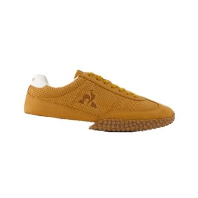 Le Coq Sportif Veloce Nubukleder Laufschuh Retro – inspiriert von Fußball, Sohle aus Gummi – Kunstleder Nubukleder – Herren – Größe 40 EU – Oak Buff Le Coq Sportif Veloce Nubukleder Laufschuh Retro – inspiriert von Fußball, Sohle aus Gummi – Kunstleder Nubukleder – Herren – Größe 40 EU – Oak Buff