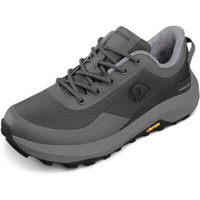Giesswein Wool Trail X Men Wasserdichter Trailschuh mit Megagrip-Sohle Dämpfende EVA-Mittelsohle, Wechselfußbett & atmungsaktive Merinowolle – sicherer Halt für Herren auf Trail & nassen Wegen Giesswein Wool Trail X Men Wasserdichter Trailschuh mit Megagrip-Sohle Dämpfende EVA-Mittelsohle, Wechselfußbett & atmungsaktive Merinowolle – sicherer Halt für Herren auf Trail & nassen Wegen