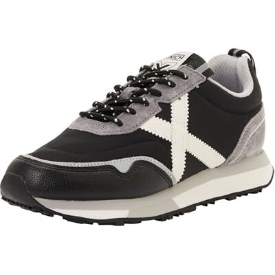 Munich Unisex Next 17 Sneaker, 36 EU Munich Unisex Next 17 Sneaker, 36 EU