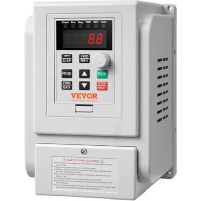 VEVOR 4kW 18A 5PS Frequenzumrichter VFD AC 220–240V Frequenzregler Drehzahlregler Frequenzwandler Wechselrichtermotor VFD Inverter Variable Frequency Driver inkl. 20cm Steuerkabel VEVOR 4kW 18A 5PS Frequenzumrichter VFD AC 220–240V Frequenzregler Drehzahlregler Frequenzwandler Wechselrichtermotor VFD Inverter Variable Frequency Driver inkl. 20cm Steuerkabel