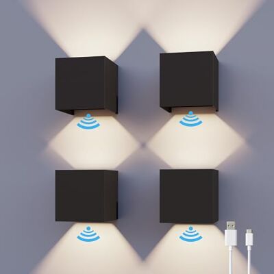 CALEX Volterra Wandleuchte, für Außen & Innen, warmweißes Up & Down Licht, Akku aufladbar mit USB-C, kabellos, Bewegungsmelder, wasserdicht, Schwarz, 4er Pack CALEX Volterra Wandleuchte, für Außen & Innen, warmweißes Up & Down Licht, Akku aufladbar mit USB-C, kabellos, Bewegungsmelder, wasserdicht, Schwarz, 4er Pack