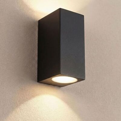 Maxkomfort Wandleuchte Außen UP&DOWN Schwarz, IP54 Wetterfeste Wandleuchte für 2x GU10, Architektonische Outdoor Wandlampe aus Aluminium für Hauswand & Fassade Maxkomfort Wandleuchte Außen UP&DOWN Schwarz, IP54 Wetterfeste Wandleuchte für 2x GU10, Architektonische Outdoor Wandlampe aus Aluminium für Hauswand & Fassade