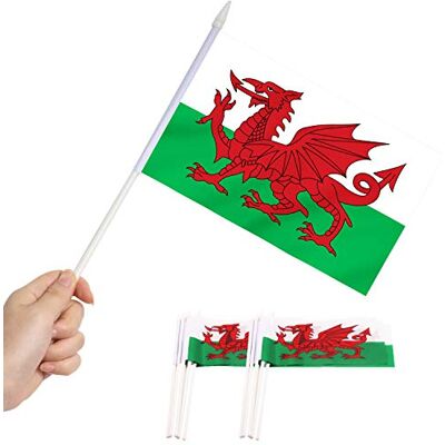 Anley Wales Mini Flag 12er Pack Handgehaltene kleine walisische Miniaturflaggen am Stick lichtbeständig und lebendige Farben 5.5 x 8 Zoll mit massiver Stange und Speerspitze Anley Wales Mini Flag 12er Pack Handgehaltene kleine walisische Miniaturflaggen am Stick lichtbeständig und lebendige Farben 5.5 x 8 Zoll mit massiver Stange und Speerspitze