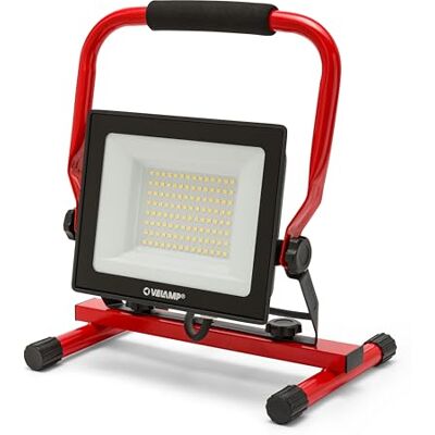 Velamp 4500 lm (50 W) LED-Baustellenstrahler; Arbeitsleuchte mit 2 m Kabel; wasserdicht (IP65), verstellbares Stativ, leicht transportierbar. Natürliches Licht (4000 K). Ideal für Arbeit und Camping. Velamp 4500 lm (50 W) LED-Baustellenstrahler; Arbeitsleuchte mit 2 m Kabel; wasserdicht (IP65), verstellbares Stativ, leicht transportierbar. Natürliches Licht (4000 K). Ideal für Arbeit und Camping.