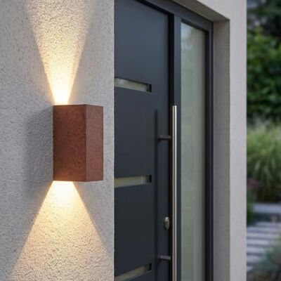 HOFSTEIN LED Außenwandleuchte Hoods, moderne Wandlampe aus Metall in Rostfarben, Wandleuchte außen mit verstellbarem Up&Down Lichteffekt für Terrasse/Haustüre/Hof, 5 Watt, 600 Lumen, 3000 Kelvin, IP44 HOFSTEIN LED Außenwandleuchte Hoods, moderne Wandlampe aus Metall in Rostfarben, Wandleuchte außen mit verstellbarem Up&Down Lichteffekt für Terrasse/Haustüre/Hof, 5 Watt, 600 Lumen, 3000 Kelvin, IP44
