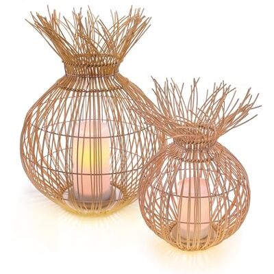 Esotec Solar Windlichter Boho Polyrattan Laternen 2er Set Praya 102277 Solar Windlichter Garten 2er Set, Polyrattan Boho Design, LED bernstein 1800K, bis 6Std, NiMH Akku wechselbar, Flammenlicht Esotec Solar Windlichter Boho Polyrattan Laternen 2er Set Praya 102277 Solar Windlichter Garten 2er Set, Polyrattan Boho Design, LED bernstein 1800K, bis 6Std, NiMH Akku wechselbar, Flammenlicht