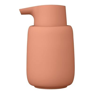 blomus Seifenspender -SONO- Flüssigseifenspender aus Keramik 250 ml Ø 8 x 14H cm Farbe Amber Brown blomus Seifenspender -SONO- Flüssigseifenspender aus Keramik 250 ml Ø 8 x 14H cm Farbe Amber Brown