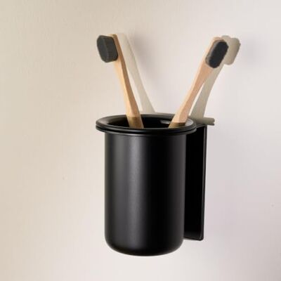 Designfabrik Hamburg Zahnbürstenhalter komplett Schwarz Wandmontage Herausnehmbarer Becher in stabiler Halterung hygienische Aufbewahrung für Bürsten und Zahnpasta platzsparend am Waschbecken Designfabrik Hamburg Zahnbürstenhalter komplett Schwarz Wandmontage Herausnehmbarer Becher in stabiler Halterung hygienische Aufbewahrung für Bürsten und Zahnpasta platzsparend am Waschbecken