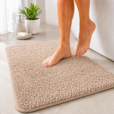 Floordirekt Badematte Sky Badezimmerteppich Weicher, dichter Hochflor Rutschhemmend & Schnell trocknend Geeignet für Fußbodenheizung Eckig & Rund (70 x 120 cm, Beige) Floordirekt Badematte Sky Badezimmerteppich Weicher, dichter Hochflor Rutschhemmend & Schnell trocknend Geeignet für Fußbodenheizung Eckig & Rund (70 x 120 cm, Beige)