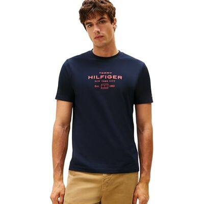 Tommy Hilfiger Herren T-Shirt Kurzarm Stack Graphic Tee mit Rundhalsausschnitt, Blau (Desert Sky), XS Tommy Hilfiger Herren T-Shirt Kurzarm Stack Graphic Tee mit Rundhalsausschnitt, Blau (Desert Sky), XS