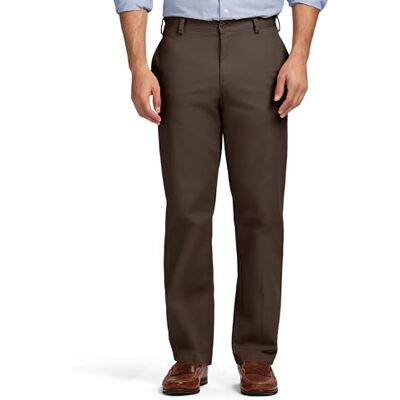 Izod Herren Flat Front Classic Fit Pant American Chino (inert Flache Vorderseite oder Plissee) Klassische Passform, Oliv/Blatt für Mich (Leaf It to Me), 34W / 32L Izod Herren Flat Front Classic Fit Pant American Chino (inert Flache Vorderseite oder Plissee) Klassische Passform, Oliv/Blatt für Mich (Leaf It to Me), 34W / 32L
