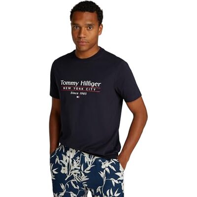 Tommy Hilfiger Herren T-Shirt Kurzarm Center Stack Tee mit Rundhalsausschnitt, Blau (Desert Sky), S Tommy Hilfiger Herren T-Shirt Kurzarm Center Stack Tee mit Rundhalsausschnitt, Blau (Desert Sky), S