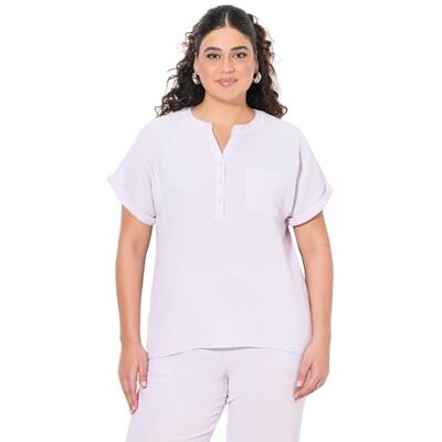 Ulla Popken Damen große Größen Übergrößen Plus Size Musselin-Bluse, Oversized, Tunika-Ausschnitt, Halbarm Lavendel 46+ 827543808-46+ Ulla Popken Damen große Größen Übergrößen Plus Size Musselin-Bluse, Oversized, Tunika-Ausschnitt, Halbarm Lavendel 46+ 827543808-46+