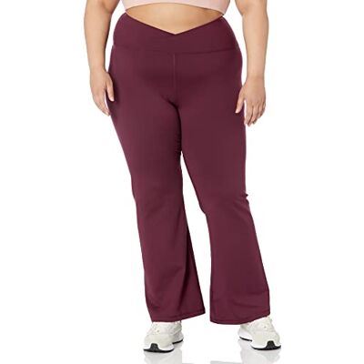Amazon Damen Build Your Own Bootcut-Leggings mit gekreuzter Taille (erhältlich in Übergröße) (zuvor Core 10), Dunkles Burgunderrot, S Amazon Damen Build Your Own Bootcut-Leggings mit gekreuzter Taille (erhältlich in Übergröße) (zuvor Core 10), Dunkles Burgunderrot, S