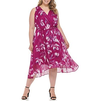 DKNY Damen-Midikleid mit Wickeldesign, V-Ausschnitt und Flatterärmeln, Beerenfarben, 40 DKNY Damen-Midikleid mit Wickeldesign, V-Ausschnitt und Flatterärmeln, Beerenfarben, 40
