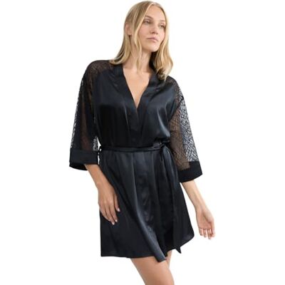 Triumph A Weekend to Remember Robe Black Triumph A Weekend to Remember Robe Black