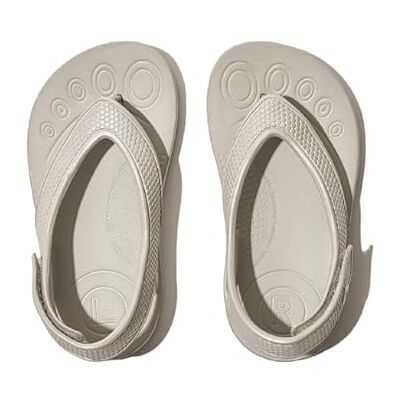Fitflop Unisex Kinder Kids Iqushion Sandal With Backstrap Solid Flipflop, Silber, 25 EU Fitflop Unisex Kinder Kids Iqushion Sandal With Backstrap Solid Flipflop, Silber, 25 EU
