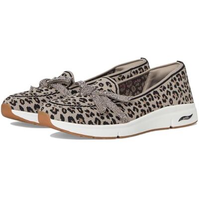 Skechers Women's Martha Stewart Arch Fit-Living Loafer, Leopard, 39 EU Skechers Women's Martha Stewart Arch Fit-Living Loafer, Leopard, 39 EU