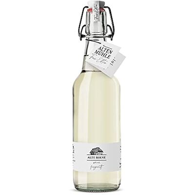 Schladerer Brennerei Zur Alten Mühle Alte Birne Fass-Edition feine Williams Christ Birnen Spirituose in der klassischen Bügelflasche milde Spirituose fassgereift im Schwarzwald, 1 x 0.5l Schladerer Brennerei Zur Alten Mühle Alte Birne Fass-Edition feine Williams Christ Birnen Spirituose in der klassischen Bügelflasche milde Spirituose fassgereift im Schwarzwald, 1 x 0.5l