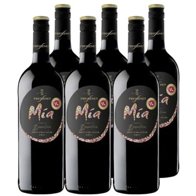 Freixenet Mia Tinto Rotwein halbtrocken (6 x 1 l) – Spanischer Rotwein mit fruchtigen Aromen von Beeren & Kirschen – Vollmundig & geschmeidig – Ideal zu Tapas, Pasta & Käse Freixenet Mia Tinto Rotwein halbtrocken (6 x 1 l) – Spanischer Rotwein mit fruchtigen Aromen von Beeren & Kirschen – Vollmundig & geschmeidig – Ideal zu Tapas, Pasta & Käse