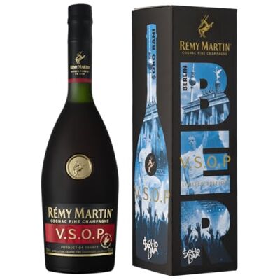 Remy Martin Rémy Martin VSOP Cognac x $OHO BANI Limited Edition (1 x 0,7l) – Hochwertiger Fine Champagne Cognac in der limitierten Geschenkpackung des Berliner Musikers Soho Bani Remy Martin Rémy Martin VSOP Cognac x $OHO BANI Limited Edition (1 x 0,7l) – Hochwertiger Fine Champagne Cognac in der limitierten Geschenkpackung des Berliner Musikers Soho Bani