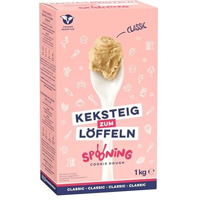 RUF Spooning Cookie Dough 1kg Keksteig zum Löffeln, für 22 Port. Plätzchenteig Schnelle Zubereitung ohne Ei, nur mit Margarine, auch zum vegane Cookies Backen & für Cake Pops, mit Topping garnieren RUF Spooning Cookie Dough 1kg Keksteig zum Löffeln, für 22 Port. Plätzchenteig Schnelle Zubereitung ohne Ei, nur mit Margarine, auch zum vegane Cookies Backen & für Cake Pops, mit Topping garnieren