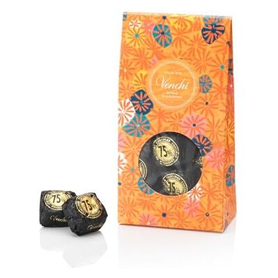 Venchi , Murrine Geschenkpackung mit Chocoviar 75%, Pralinen mit Extra Zartbitter-Granulat 75%, 300 g, Glutenfrei, Ohne Farbstoffe, Ohne Konservierungsstoffe, Geschenkidee Venchi , Murrine Geschenkpackung mit Chocoviar 75%, Pralinen mit Extra Zartbitter-Granulat 75%, 300 g, Glutenfrei, Ohne Farbstoffe, Ohne Konservierungsstoffe, Geschenkidee