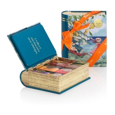 Venchi Mini Buch in Metallbox Italien mit 6 Sortierten Granblend Pralinen, Milchschokolade, Zartbitter, Himbeere, 127 g, Glutenfrei, Ohne Farb- und Konservierungsstoffe, Geschenkidee Venchi Mini Buch in Metallbox Italien mit 6 Sortierten Granblend Pralinen, Milchschokolade, Zartbitter, Himbeere, 127 g, Glutenfrei, Ohne Farb- und Konservierungsstoffe, Geschenkidee