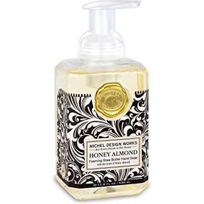 Michel Design Works Schäumendes Hand Seife, 17.8-Ounce, Honig Mandel Seifenspender Michel Design Works Schäumendes Hand Seife, 17.8-Ounce, Honig Mandel Seifenspender