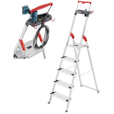 Hailo L84 ComfortLine Alu-Stehleiter mit 5 XXL-Stufen bis 150 kg, Silber Sicherheits-Stehleiter, Made in Germany, rostfrei, tiefe Standfläche, Haltegriff und Ablage Hailo L84 ComfortLine Alu-Stehleiter mit 5 XXL-Stufen bis 150 kg, Silber Sicherheits-Stehleiter, Made in Germany, rostfrei, tiefe Standfläche, Haltegriff und Ablage