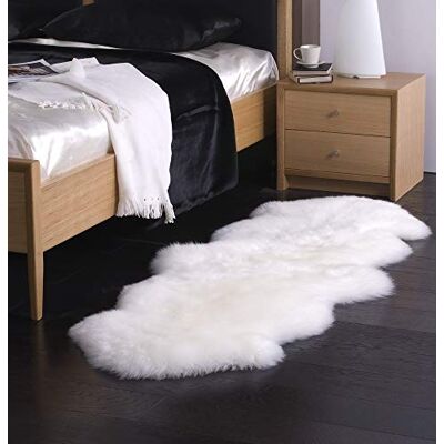 Reissner Lammfelle Echtes Merino Schaffell Naturform 2-Fach hoch-/langflorig Lammfell Teppich Kaminvorleger Bettvorleger Läufer 180x60cm Weiss Reissner Lammfelle Echtes Merino Schaffell Naturform 2-Fach hoch-/langflorig Lammfell Teppich Kaminvorleger Bettvorleger Läufer 180x60cm Weiss