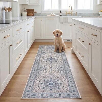 Safavieh Traditionell Teppich für Rug Ideal für stark frequentierte Bereiche Maschinenwaschbar und rutschfest Tucson Collection, Kurzer Flor, in Grün und Beige, 76 X 244 cm Safavieh Traditionell Teppich für Rug Ideal für stark frequentierte Bereiche Maschinenwaschbar und rutschfest Tucson Collection, Kurzer Flor, in Grün und Beige, 76 X 244 cm