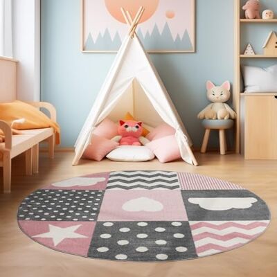 SIMPEX Runder Kinderteppich Rosa Karos Ø160 cm Großer Teppich mit liebevollen Details Hautsympathisch & Kinderfreundlich SIMPEX Runder Kinderteppich Rosa Karos Ø160 cm Großer Teppich mit liebevollen Details Hautsympathisch & Kinderfreundlich