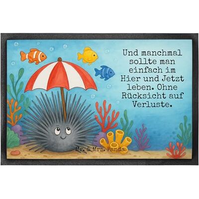 Panda Fussmatte Seeigel Design 50 x 75 cm Geschenk, Lebe, Leben, Achtsamkeit, Hier und Jetzt, Selbstliebe, Schmutzfangmatte, Türvorleger, Fußabtreter, fußmatte, Schmutzmatte, Meer Panda Fussmatte Seeigel Design 50 x 75 cm Geschenk, Lebe, Leben, Achtsamkeit, Hier und Jetzt, Selbstliebe, Schmutzfangmatte, Türvorleger, Fußabtreter, fußmatte, Schmutzmatte, Meer