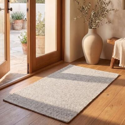 Safavieh Geometrisch Teppich für Wohnzimmer, Esszimmer, Schlafzimmer Natura Collection, Kurzer Flor, Silber und Elfenbein, 91 X 152 cm Safavieh Geometrisch Teppich für Wohnzimmer, Esszimmer, Schlafzimmer Natura Collection, Kurzer Flor, Silber und Elfenbein, 91 X 152 cm