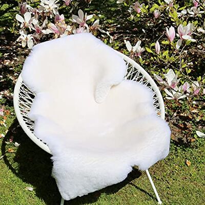 Hollert Lammfell Weiß Kurzhaar Wollhöhe 3-4 cm Merino Schaffell Naturfell Größe 100-110 cm kuschelig weich Teppich ökologische Gerbung von Deutschen Schäfereien Naturform Dekofell Läufer Hollert Lammfell Weiß Kurzhaar Wollhöhe 3-4 cm Merino Schaffell Naturfell Größe 100-110 cm kuschelig weich Teppich ökologische Gerbung von Deutschen Schäfereien Naturform Dekofell Läufer