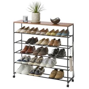 YAMAZAKI 1466 Tower 5-stöckiges Schuhregal mit Holzablage und Rollen, schwarz, Stahl/Holz/Nylon, minimalistisch, 26 x 90,5 x 87 cm YAMAZAKI 1466 Tower 5-stöckiges Schuhregal mit Holzablage und Rollen, schwarz, Stahl/Holz/Nylon, minimalistisch, 26 x 90,5 x 87 cm