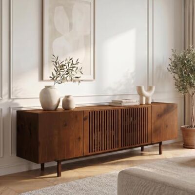 IDIMEX Lowboard Linn, 180 cm aus Massivholz, Kastanie Finish TV Lowboard mit Lamellentüren, TV Schrank aus Kiefernholz, Sideboard für Wohnzimmer und Flur, niedrige Kommode mit Stauraum. IDIMEX Lowboard Linn, 180 cm aus Massivholz, Kastanie Finish TV Lowboard mit Lamellentüren, TV Schrank aus Kiefernholz, Sideboard für Wohnzimmer und Flur, niedrige Kommode mit Stauraum.