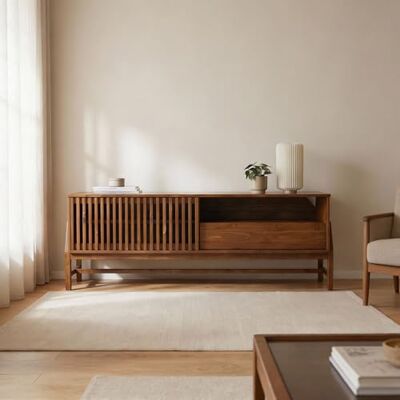 IDIMEX Adamo Lowboard 145 cm aus Massivholz, Kastanie Finish TV Lowboard mit Lamellen-Schiebetür, Wohnzimmermöbel mit Stauraum, Wohnzimmer Sideboard, TV Schrank mit Schublade und offenes Fach IDIMEX Adamo Lowboard 145 cm aus Massivholz, Kastanie Finish TV Lowboard mit Lamellen-Schiebetür, Wohnzimmermöbel mit Stauraum, Wohnzimmer Sideboard, TV Schrank mit Schublade und offenes Fach