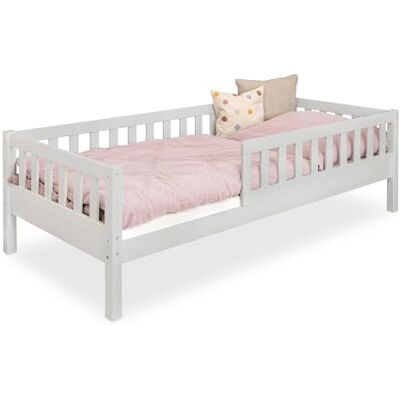 Ehrenkind ® Kinderbett Lille Kinderbett 90x200 cm mit abnehmbaren Rausfallschutz aus Massivholz FSC® zertifziert Jugendbett 90x200 Hellgrau Ehrenkind ® Kinderbett Lille Kinderbett 90x200 cm mit abnehmbaren Rausfallschutz aus Massivholz FSC® zertifziert Jugendbett 90x200 Hellgrau